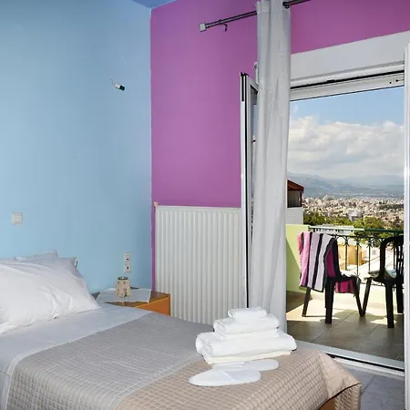 Seaview Maisonette Just A Breath Of Center 'new Listing'